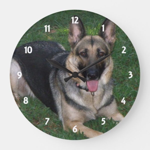 German Shepherd: Wall Clock