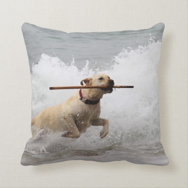 Labrador - Yellow - Go Fetch! Beach Dogs Throw Pillow
