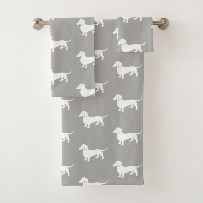 Custom Color Dachshund Pattern Bath Towel Set